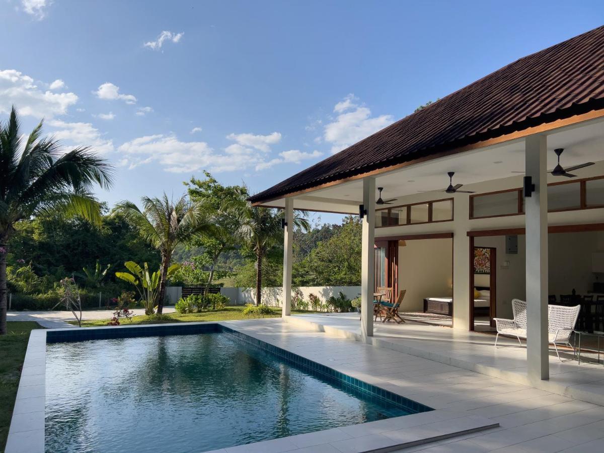 Villa Meranti - Spacious Private Pool Villa Пантай-Ченанг Екстер'єр фото