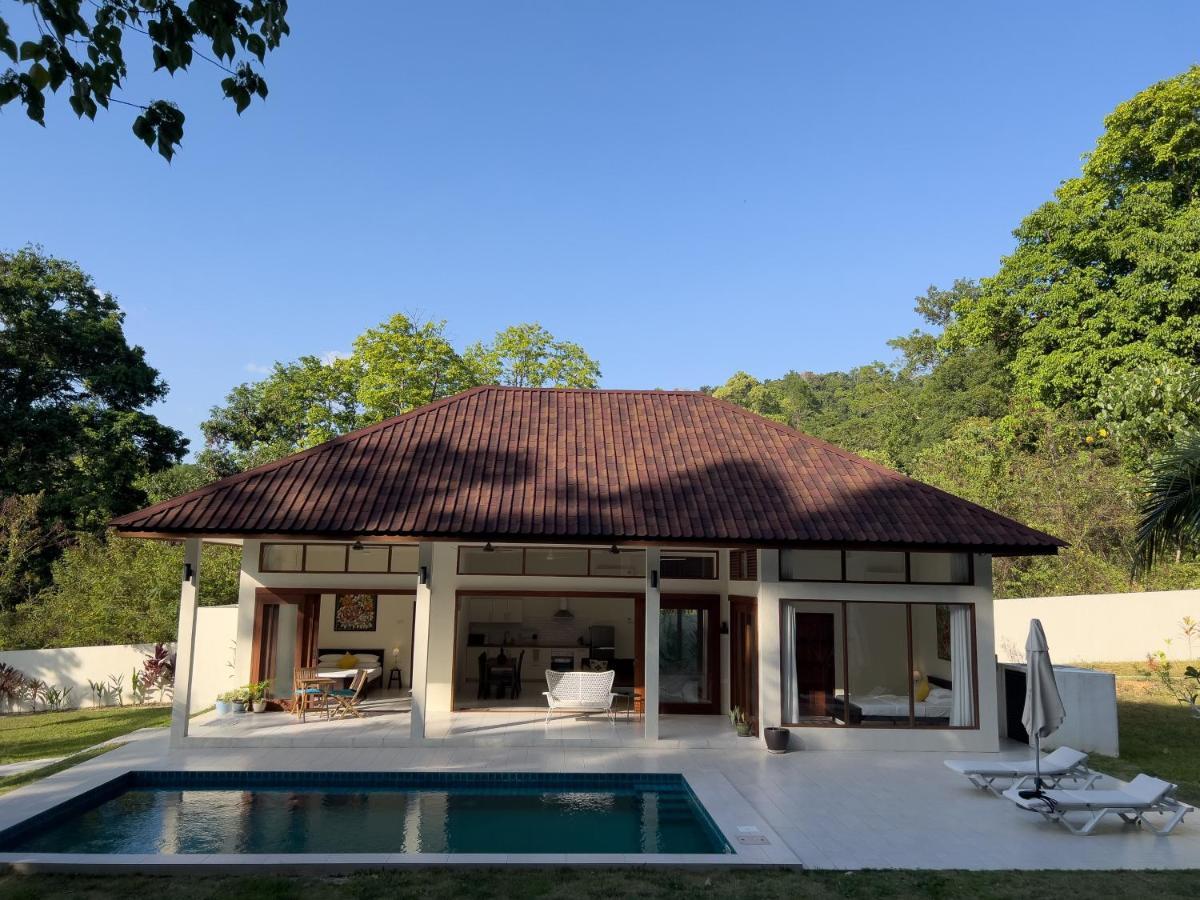 Villa Meranti - Spacious Private Pool Villa Пантай-Ченанг Екстер'єр фото