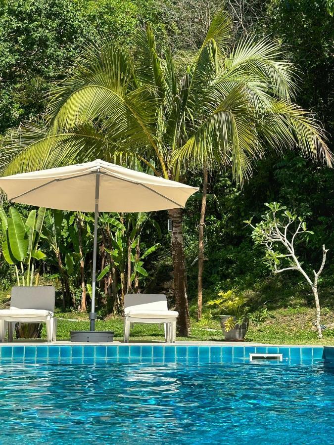Villa Meranti - Spacious Private Pool Villa Пантай-Ченанг Екстер'єр фото